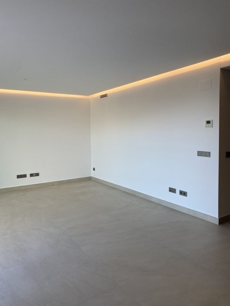 صباغ في الدمام